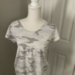 Women's Camouflage Print Top